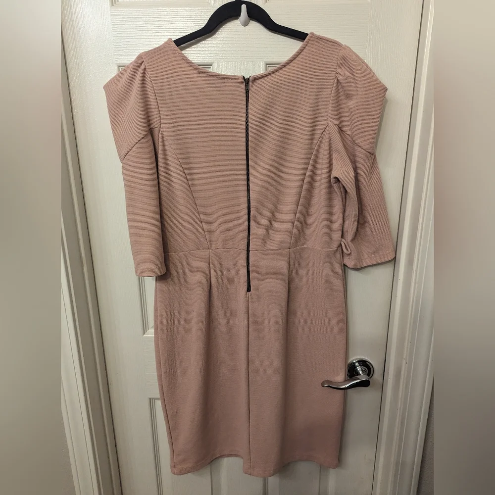 Fashion 2 Figure Puff Sleeve Mini Dress - Picture 2 of 5